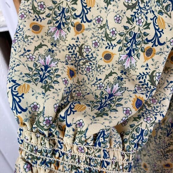 Max Studio butter yellow floral chiffon blouse w/ stretchy bodice long sleeves - Picture 3 of 12
